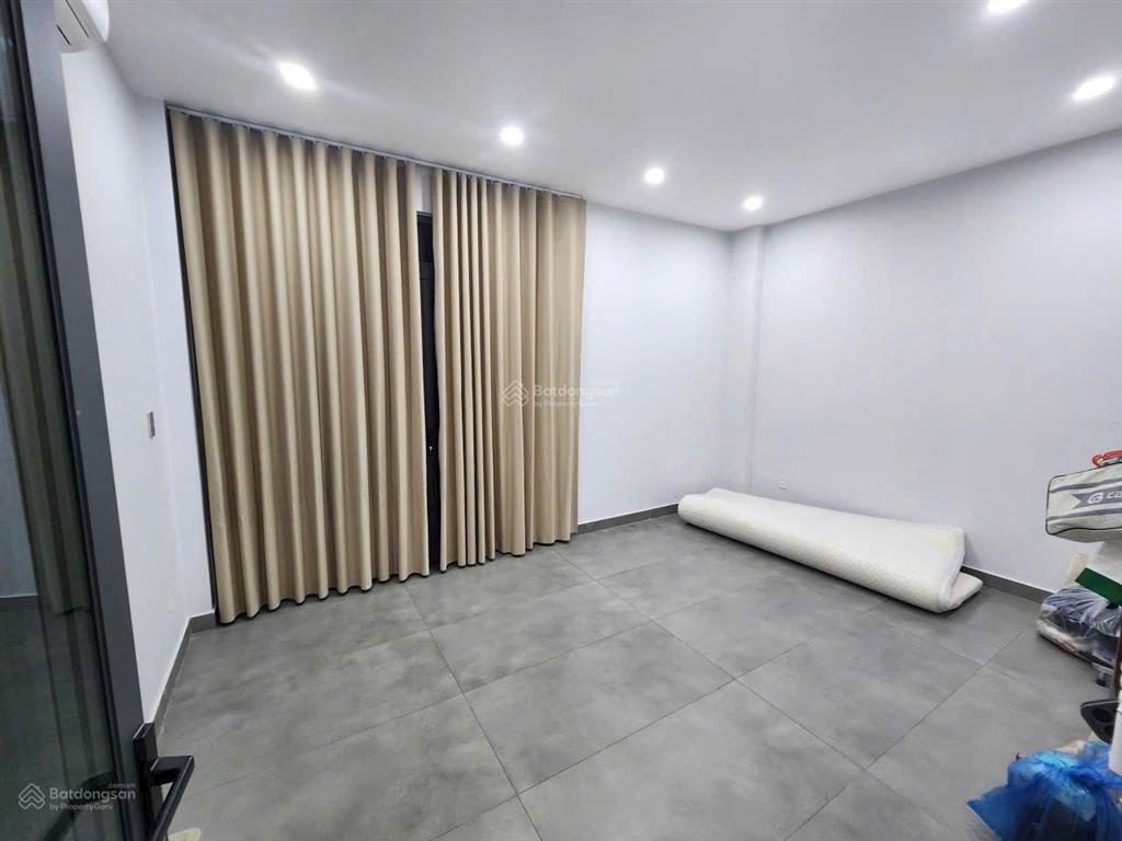 Cho thuê nhà 1 trệt 2 lầu phường phú mỹ 4pn3wc sân xe hơi 7 chỗ
