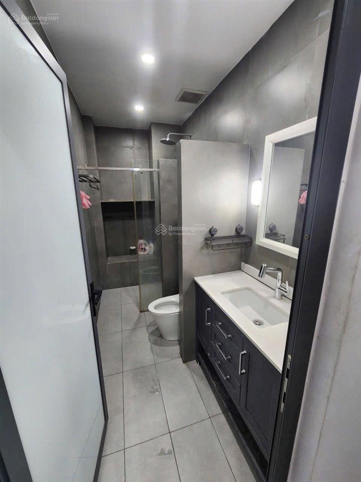Cho thuê nhà 1 trệt 2 lầu phường phú mỹ 4pn3wc sân xe hơi 7 chỗ