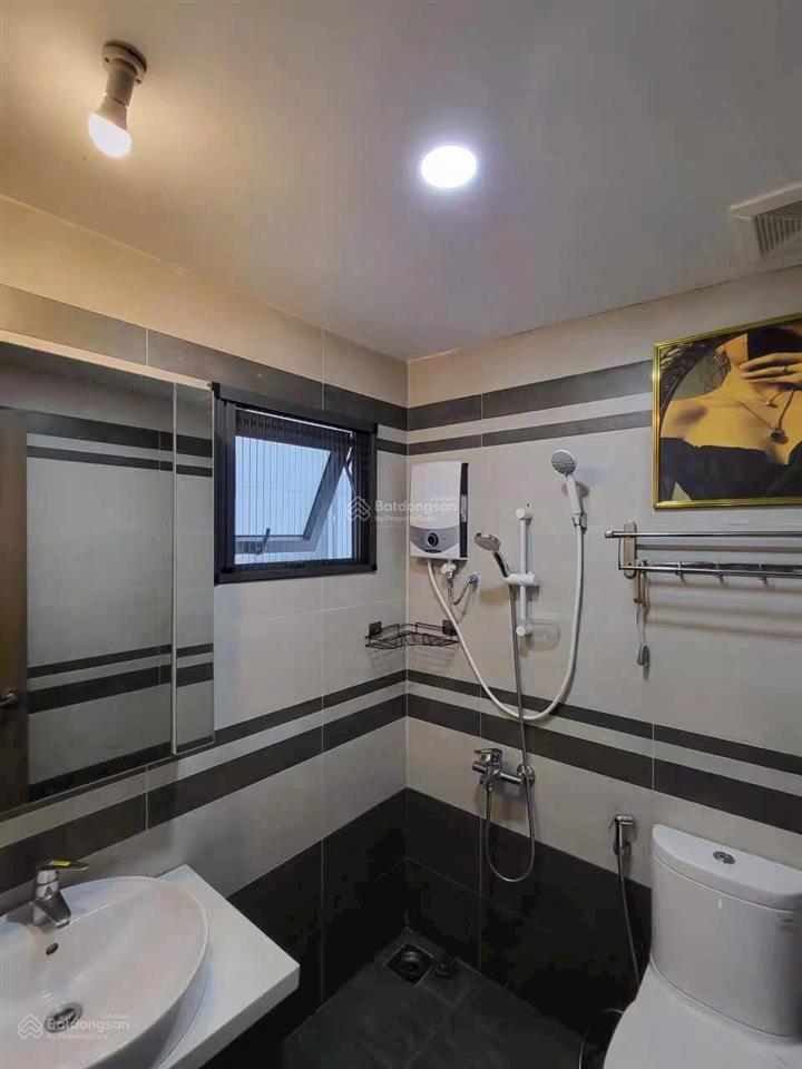 Cho thuê căn góc chung cư biconsi towe chợ đình 2pn2wc đầy đủ nội thất