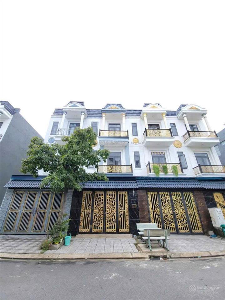 Cho thuê nhà 1 trệt 2 lầu phường phú hoà 4pn4wc đầy đủ nội thất