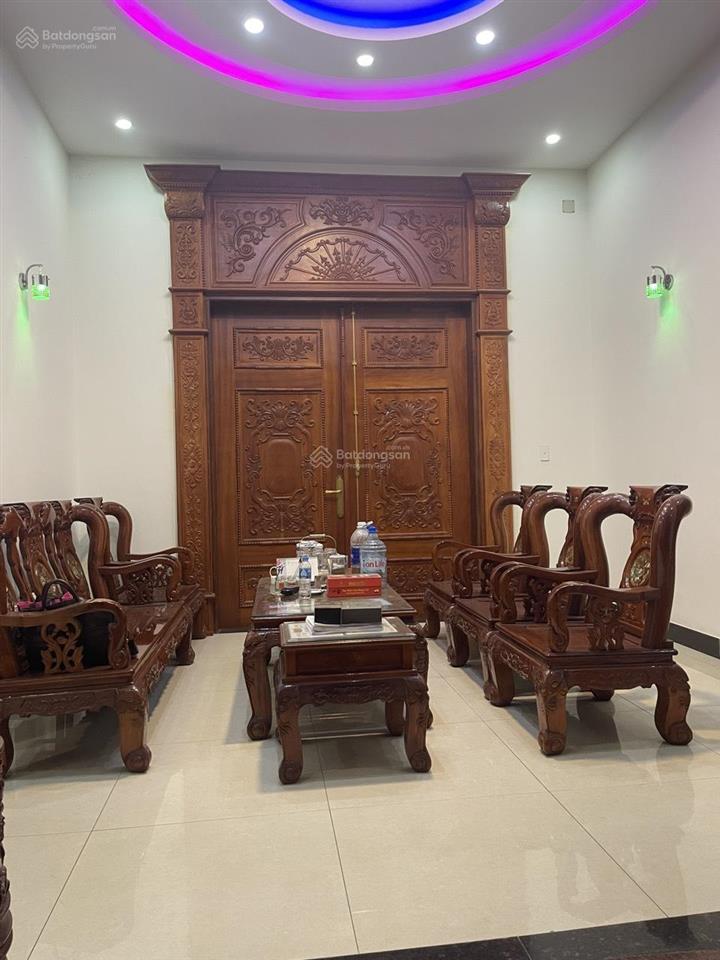 Cho thuê nhà biệt thự phường hiệp thành 6pn6wc đầy đủ nội thất