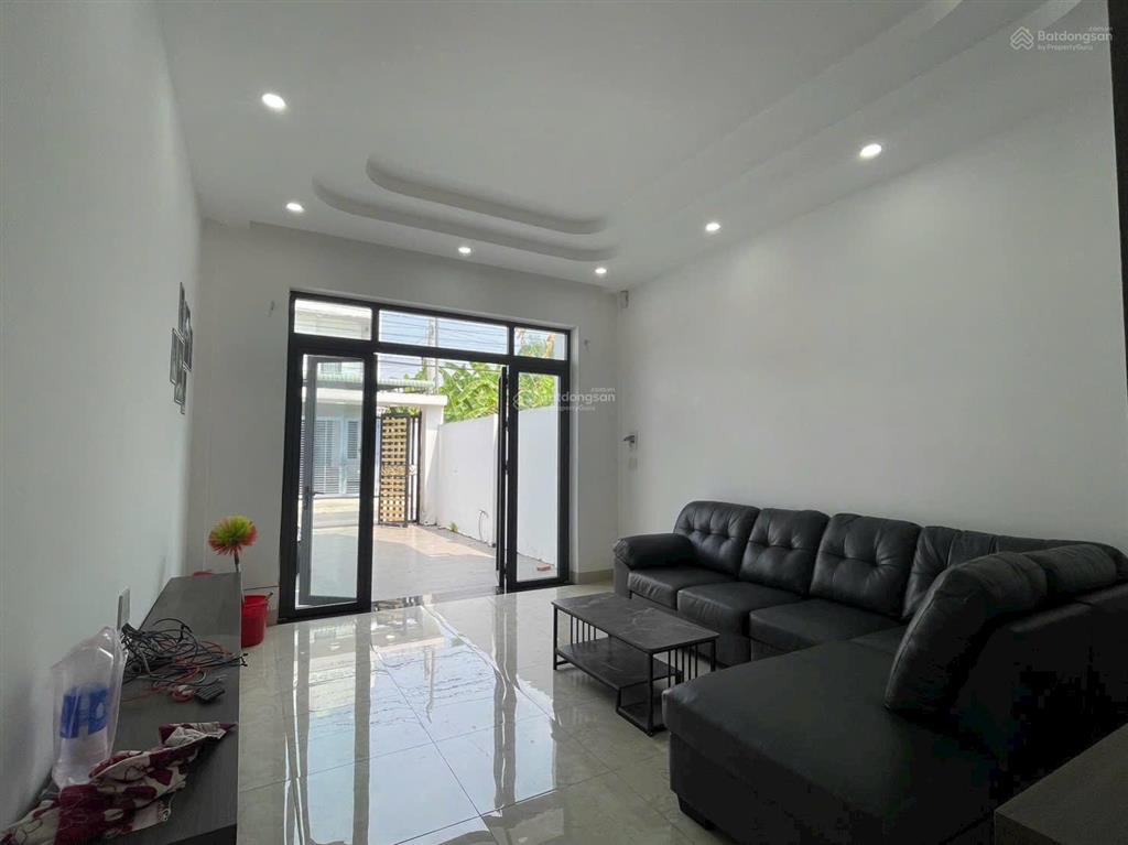 Cho thuê nhà 1 trệt 2 lầu phú mỹ 4pn4wc sân xe hơi 7 chỗ