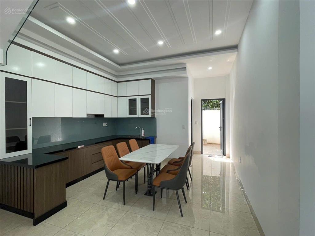 Cho thuê nhà 1 trệt 2 lầu phú mỹ 4pn4wc sân xe hơi 7 chỗ