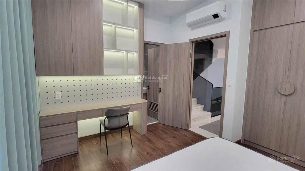 Cho thuê nhà 1 trệt 3 lầu sycamore bình dương 4pn4wc nội thất cao cấp