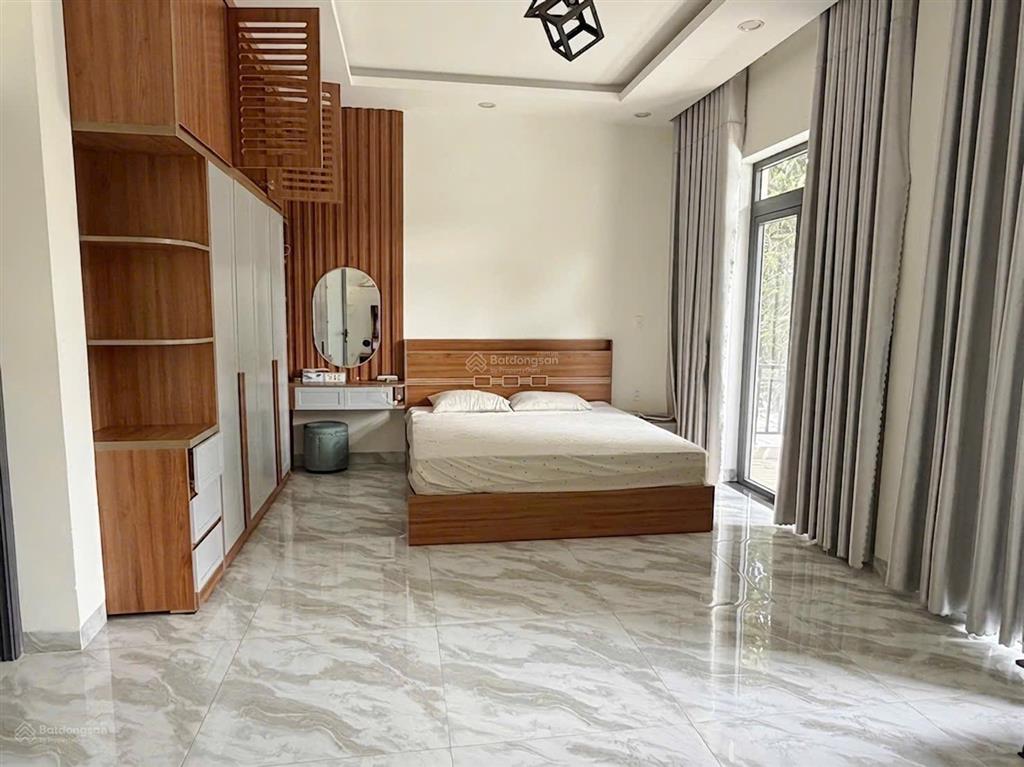 Cho thuê nhà 1 trệt 2 lầu phường định hòa gần thành phố mới bình dương 5pn5wc