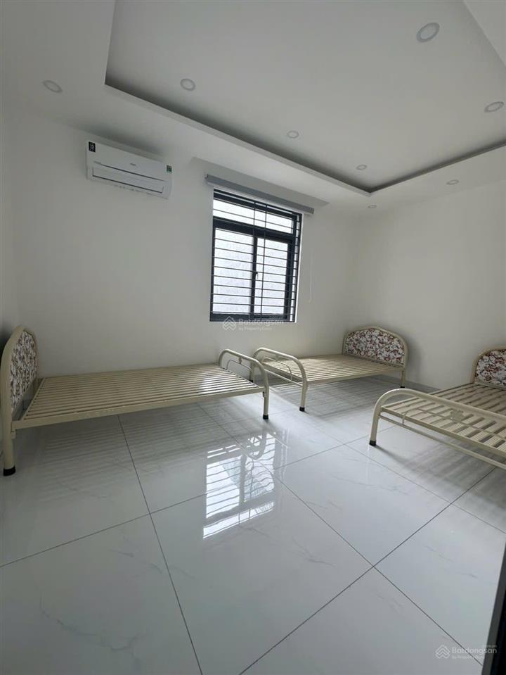 Cho thuê nhà 1 trệt 3 lầu mặt tiền hoàng hoa thám kđt phúc đạt phú lợi 7pn4wc
