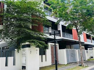 Cho thuê nhà 1 trệt 3 lầu khu nhà phố haruka thành phố mới bình dương 4pn4wc