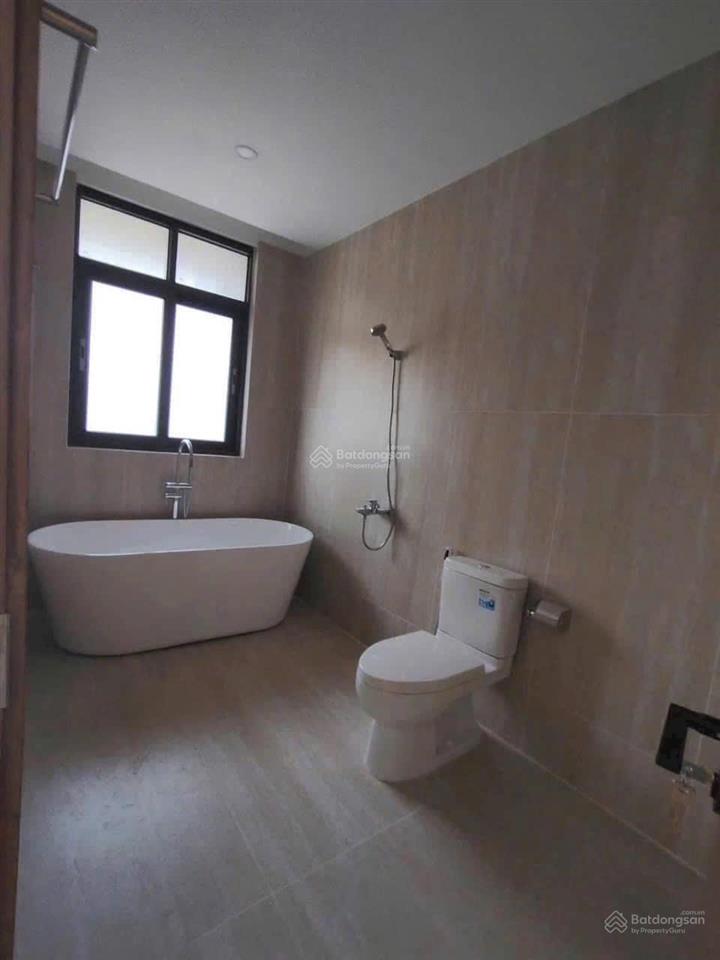 Cho thuê nhà 1 trệt 3 lầu khu nhà phố haruka thành phố mới bình dương 4pn4wc