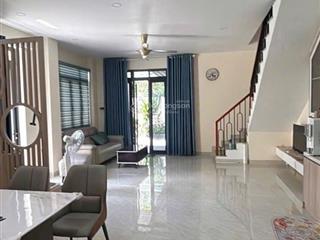 Cho thuê nhà 1 trệt 2 lầu gần thành phố mới bình dương đầy đủ nội thất 3pn3wc