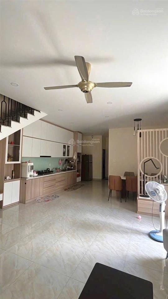Cho thuê nhà 1 trệt 2 lầu gần thành phố mới bình dương đầy đủ nội thất 3pn3wc
