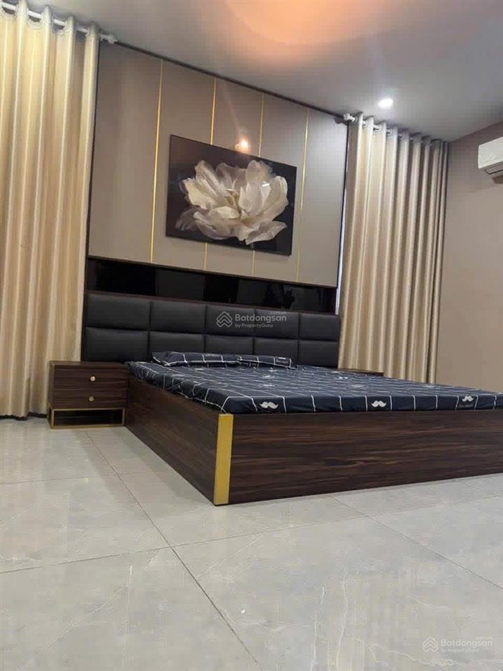 Cho thuê nhà 1 trệt 2 lầu thương mại dịch vụ phú mỹ 3pn3wc sân xe hơi 7 chỗ