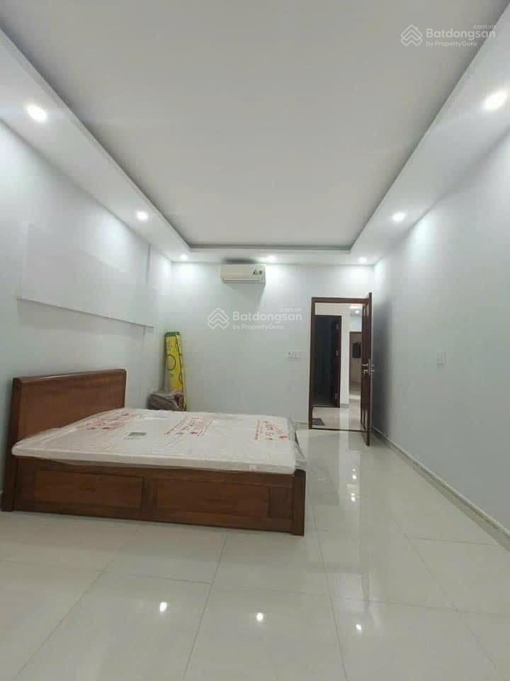 Cho thuê nhà 1 trệt 2 lầu phường phú lợi 4pn  4wc full nội thất đầy đủ sân 3 xe hơi