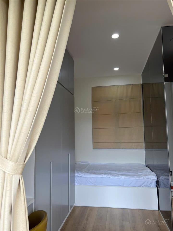 Cho thuê nhà 1 trệt 2 lầu khu nhà ở thương mại dịch vụ phú mỹ 4 phòng ngủ  4 wc