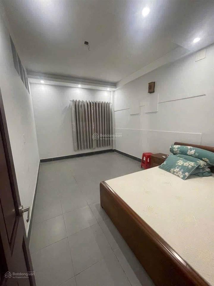 Cho thuê nhà 1 trệt 2 lầu phường phú lợi 4pn4wc đầy đủ nội thất sân xe hơi rộng rãi