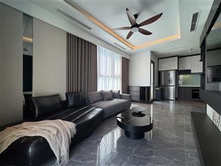 Chính chủ cần bán gấp để đi nước ngoài căn 2pn tầng 8 view trực diện hồ thành công  full nội thất