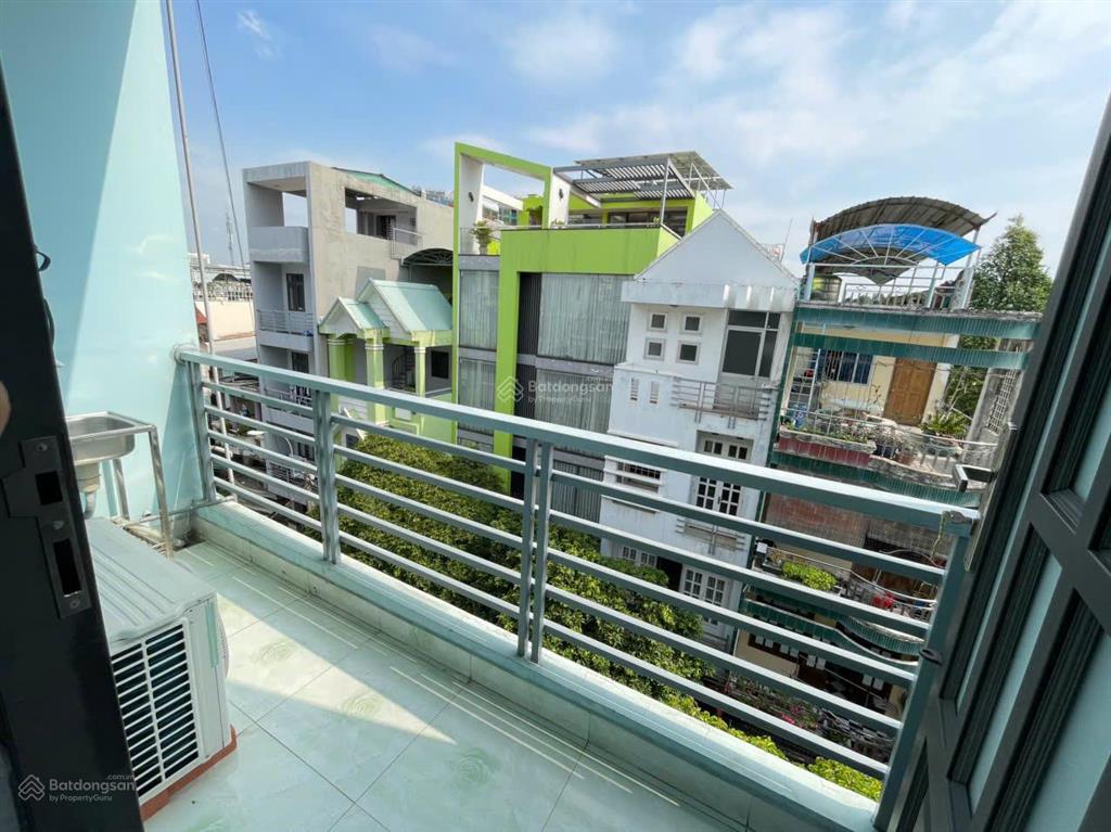 Cho thuê phòng trọ 2,8 triệu vnd, 24m2, trên lầu chính chủ. số nhà 161 đường số 2, phường phú lâm.