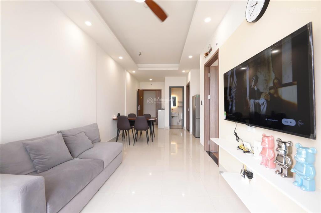 Em linh đang có căn q7 saigon riverside  2pn 67m2  giá chỉ 3,85 tỷ  xem nhà 0904 515 ***