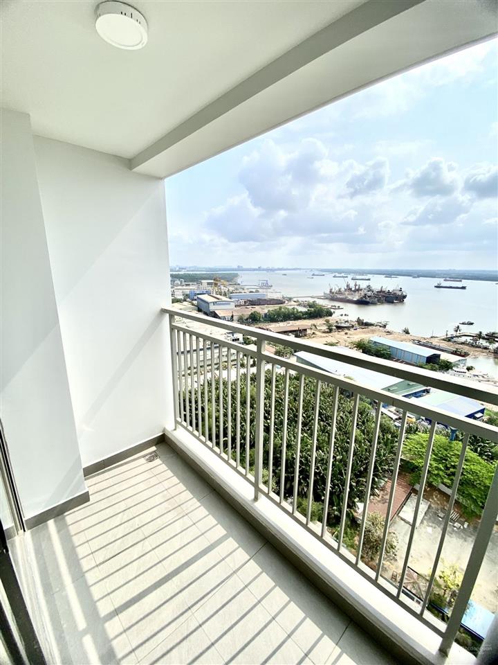 Cho thuê q7 saigon riverside  view sông căn 2pn 67m2 ntcb ở liền  0904 515 ***