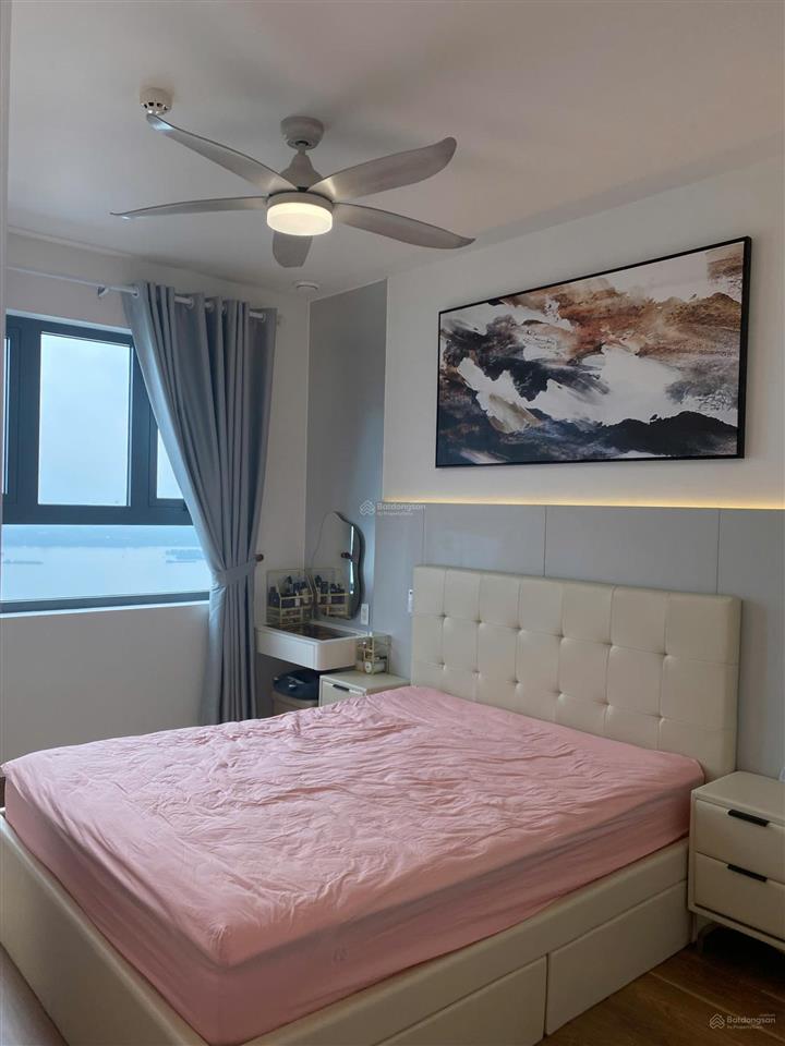 Bán căn 3pn 86m2  q7 saigon riverside  căn góc 3 mặt thấy sông  hỗ trợ vay bank  0904 515 ***