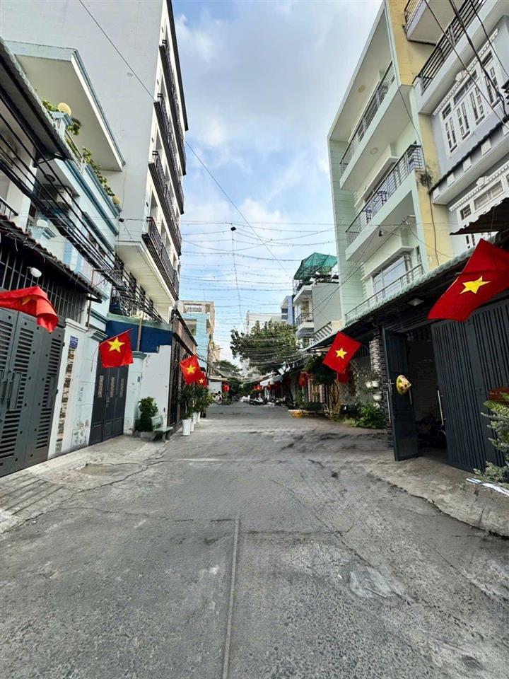 Nhà bán kế bên chợ tân hương 4x20m ( dtcn 77m2 ) nhà cấp 4