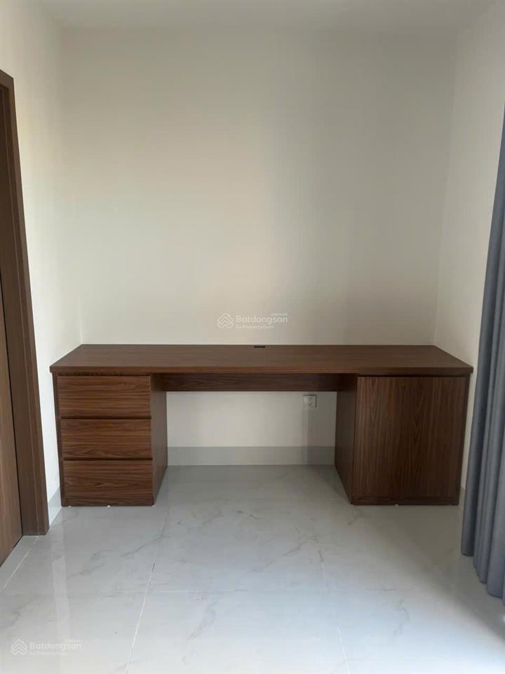 Chính chủ cho thuê biệt thự song lập hoàng gia vinhomes royal island