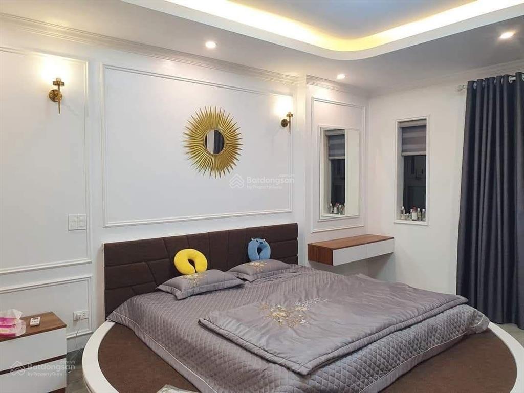 20.5tỷ liền kề văn phú 90m2 5tầng thang máy kinh doanh ngay công viên cây xanh hà đông