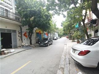 26.5tỷ liền kề văn phú 90m2 5tầng thang máy kinh doanh ngay công viên cây xanh hà đông