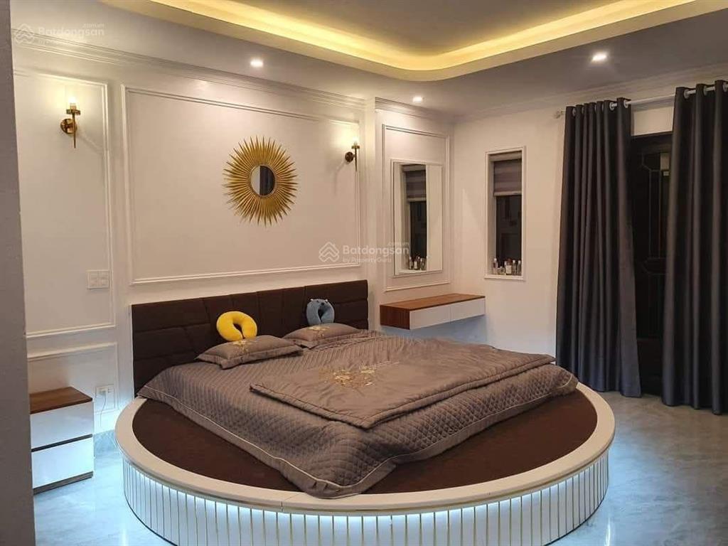 20.5tỷ liền kề văn phú 90m2 5tầng thang máy kinh doanh ngay công viên cây xanh hà đông