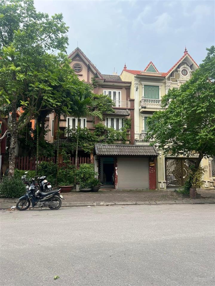 Bán biệt thự 230m2 lô góc khu đô thị mỗ lao hà đông giá tốt nhất thị trường