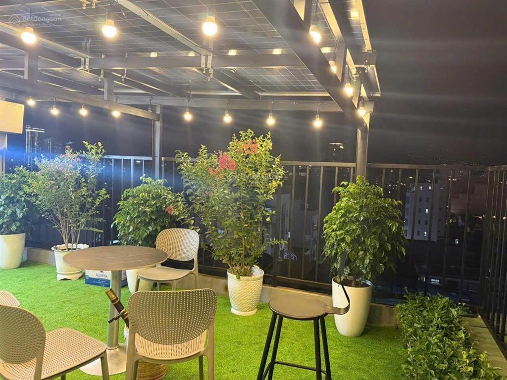 Bán tòa căn hộ cao cấp đường chính hữu sát trung tâm tài chính quốc tế