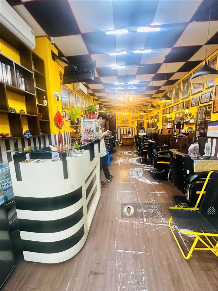 Giá 15.4 tỷ tl. mt gò dầu, gần ngã 4 tân quý. dt 4x19m, 3 tầng đang có sẵn thu nhập