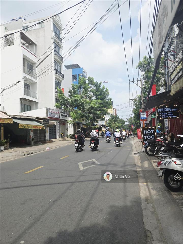 Khách sạn gần aeon tân phú. đang cho thuê 55tr/tháng. giá 19.5tỷ tl