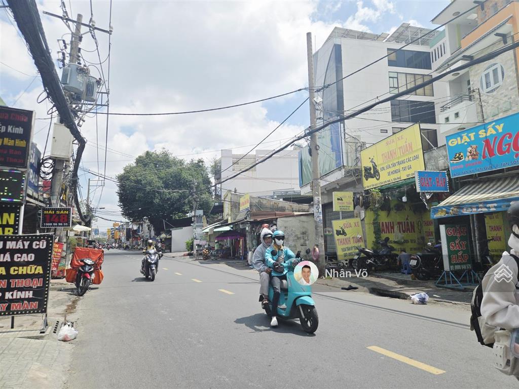 Mt tân kỳ tân quý gần lê trọng tấn. dt 6.4mx30m. vị trí rất đẹp, được xây cao tầng. giá 28.5tỷ tl