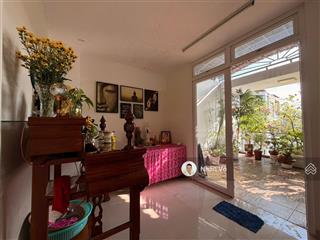 Nhà đẹp ở liền, gần nhà thờ hầm thiên phước. dt 4mx16m, 2lầu, st. 4pn. giá 12tỷ tl