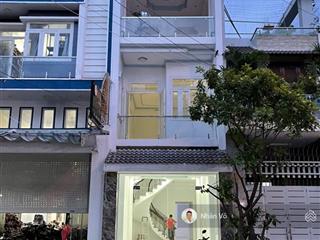 Mặt tiền đường võ công tồn. dt 4x22.5m, gần tân hương. đúc 2lầu. giá 11.5tỷ tl