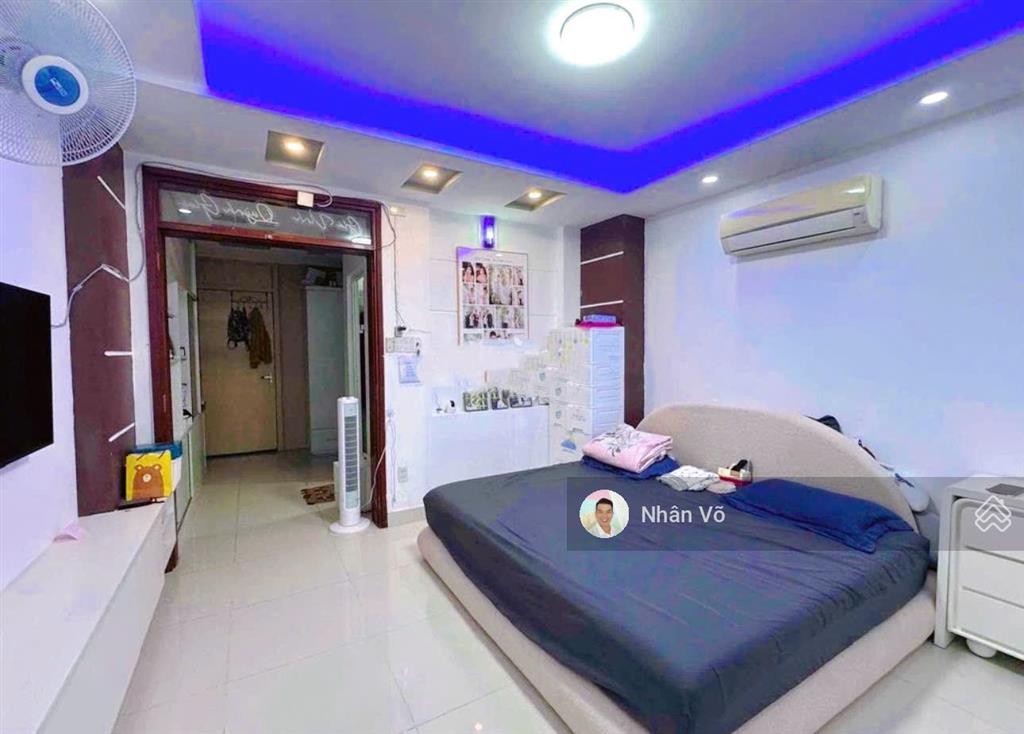 Xe hơi đỗ cửa tây thạnh. dt4x17.5m, 5tầng, nhà đẹp. giá 10.2tỷ