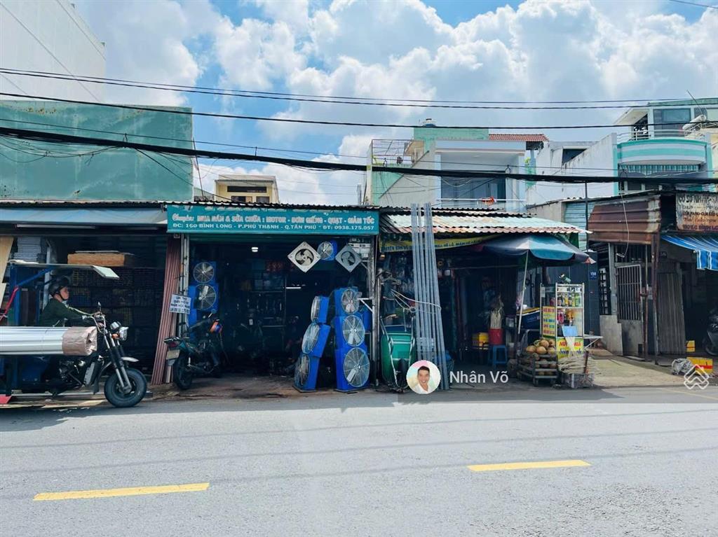 Mtkd bình long cách nguyễn sơn vài căn. dt 8.4mx29m, giá 25 tỷ tl