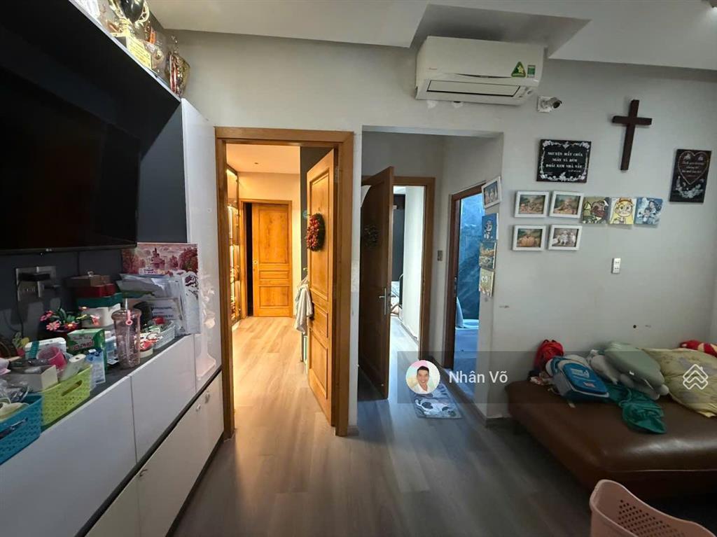 Hẻm 6m, ngang 8m vuông vức, đúc 6 tầng, thang máy. miễn phí tiền điện 20 năm, giá 12.8 tỷ tl