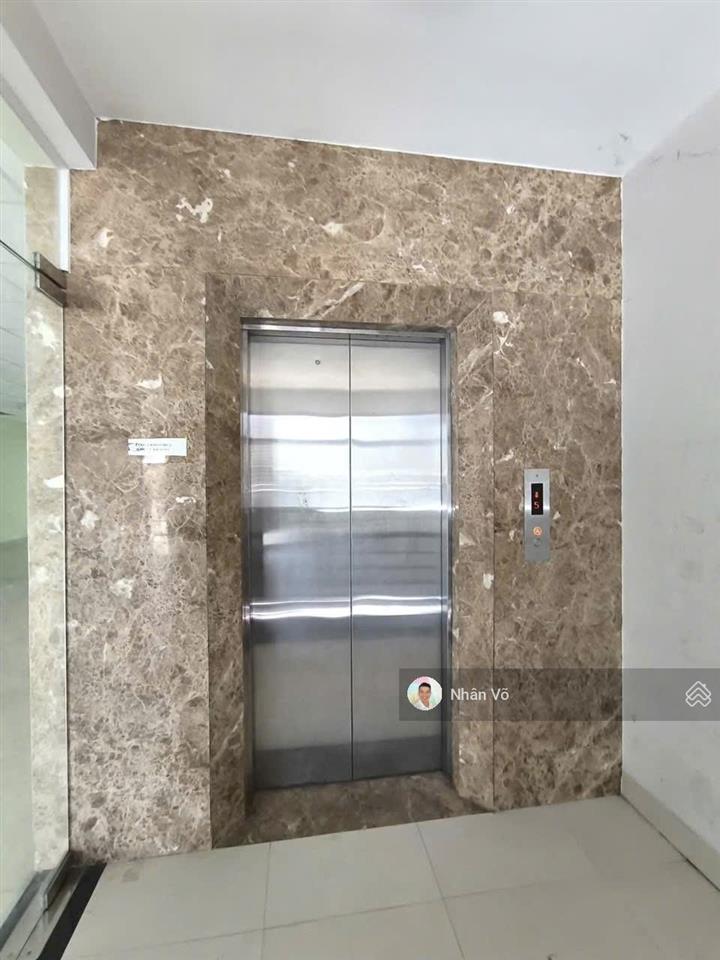 Tòa nhà văn phòng mt đường 16m. 7 tầng, ngang 8m. sử dụng 830m2. giá 30 tỷ tl