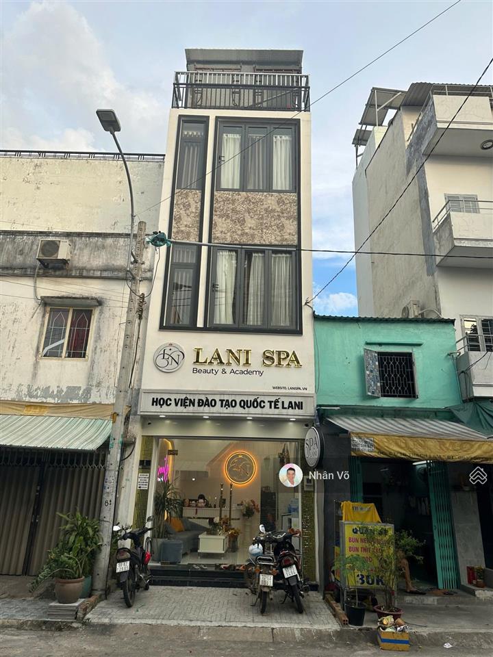 6,7 tỷ mặt tiền gần ngã 3 lũy bán bíchthạch lam, 4 tầng, nhà đẹp.