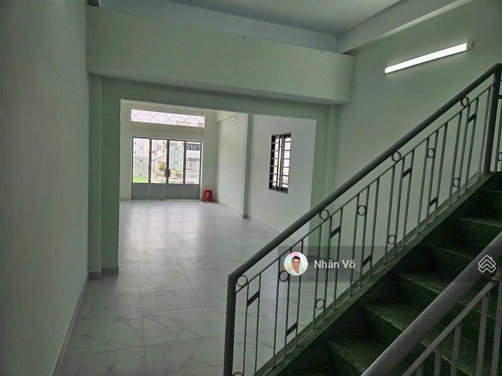Mặt tiền đúc 6 tầng đường phan văn khỏe quận 6, diện tích 78m2, nở hậu đẹp, giá 9 tỷ tl