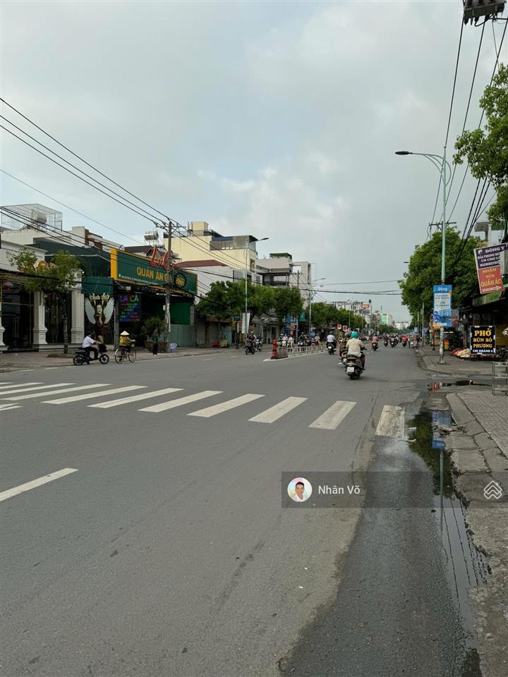 95 tỷ  mt 780m2 lê văn quới. 13,6m x 57m. vị trí đẹp