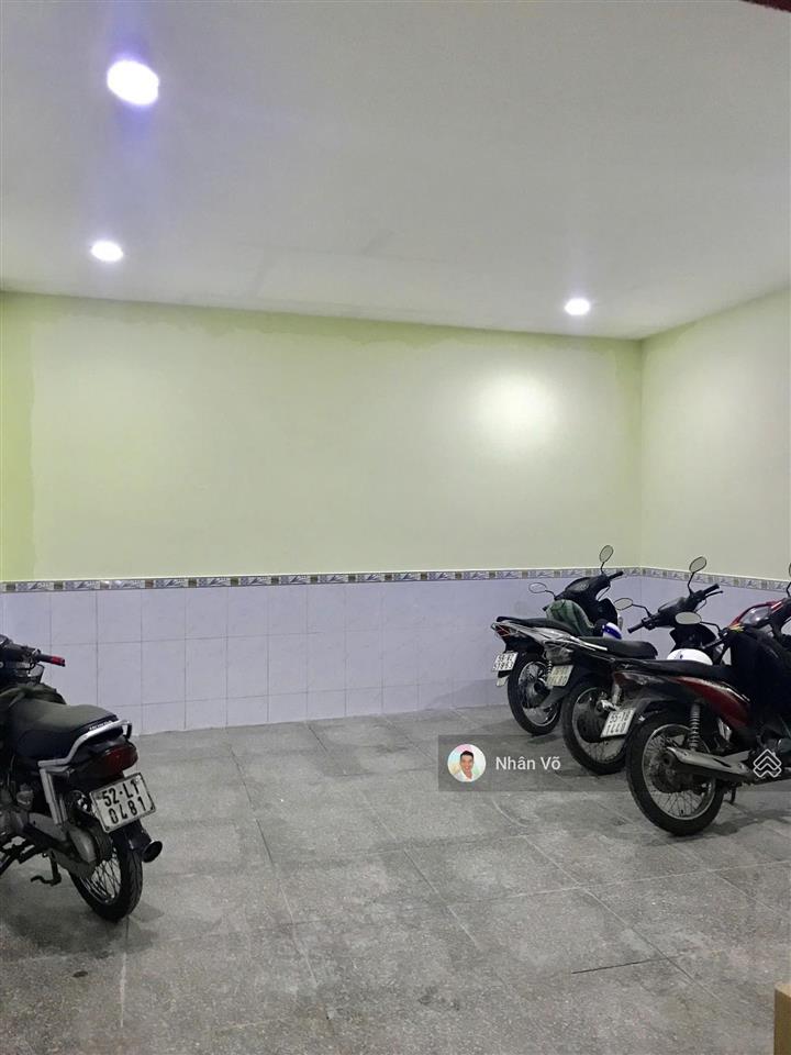 Mặt tiền kinh doanh số 63 hòa bình, dt 5x21m, 6 tầng, vị trí đẹp, sẵn hđ thuê 50tr/tháng. 23 tỷ tl