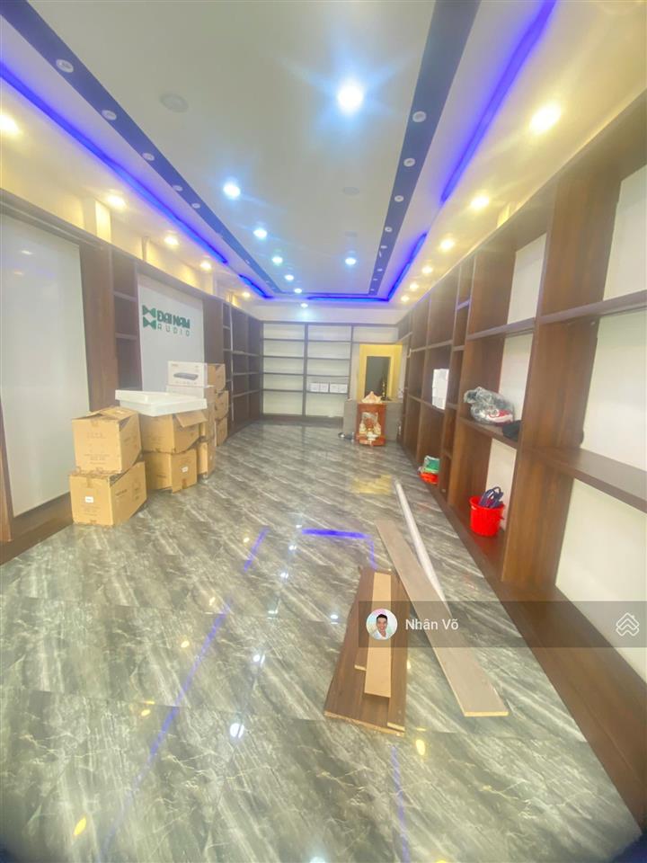 17 tỷ tl  mt lũy bán bích gần thạch lam. dt 4.35mx18.5m (90m2), đúc 1 lầu