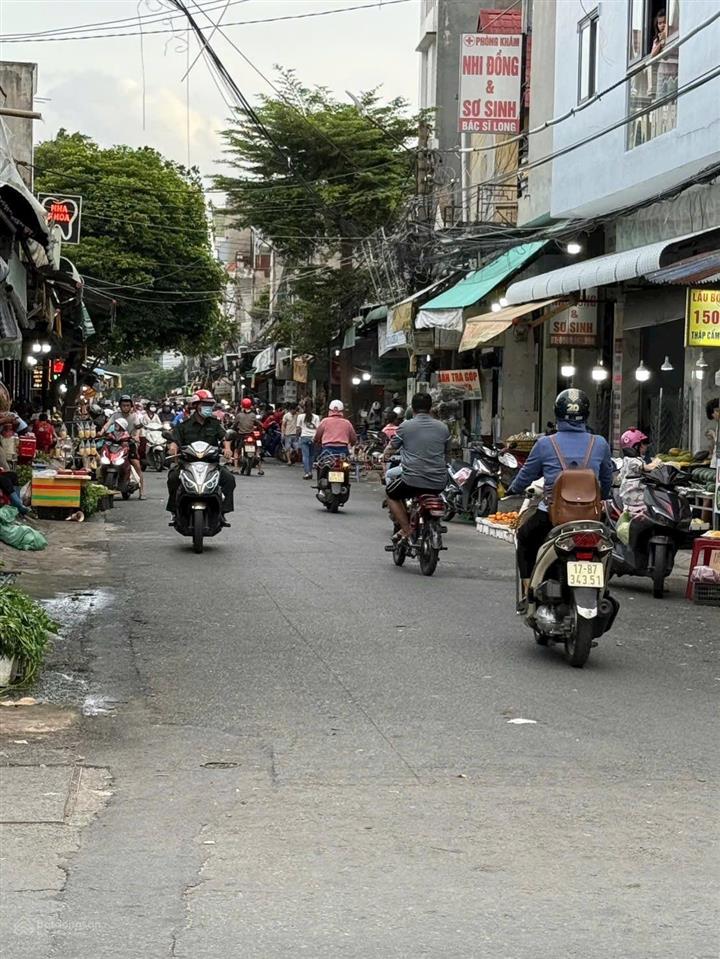 Chính chủ gửi bán nhà 1 trệt 1 lầu + 10 phòng trọ | 174m² mặt tiền ngay nguyễn du