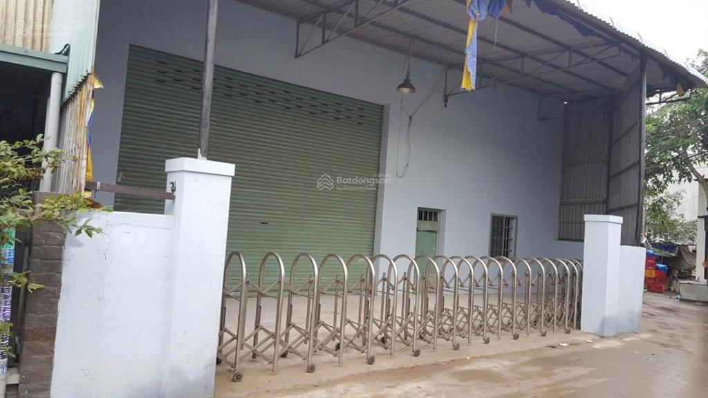 Xưởng 2mt dt 400m bình hòa có xưởng đang cho thuê giá 8,5 tỷ