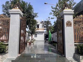 Chính chủ gửi bán biệt thự 2 lầu bình hòa  gần chợ đông ba  dt hơn 300m