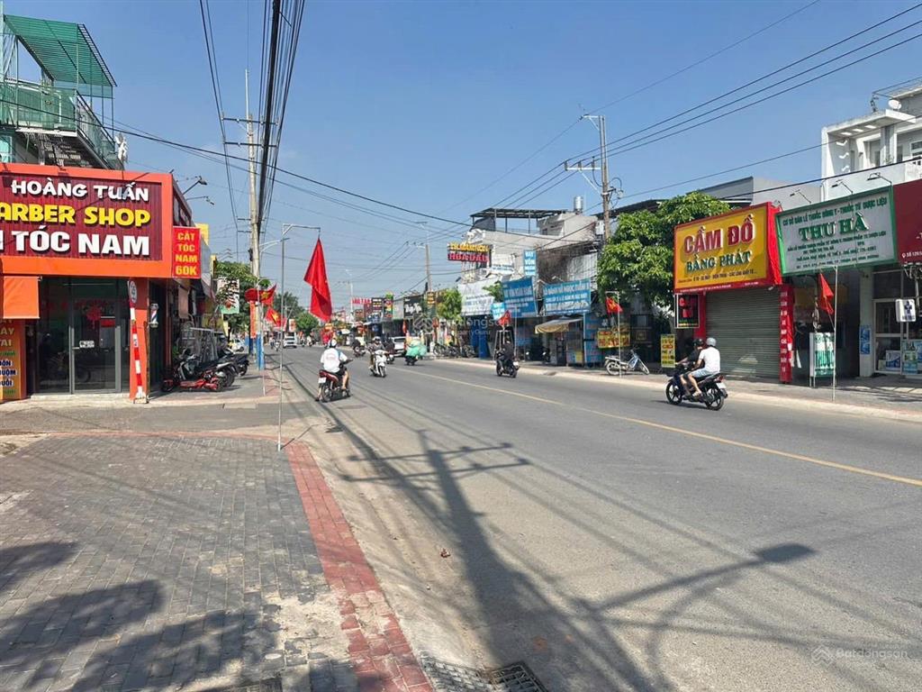 Chính chủ bán nhà 3pn + 13 phòng trọ  vừa ở vừa kinh doanh mt 22/12