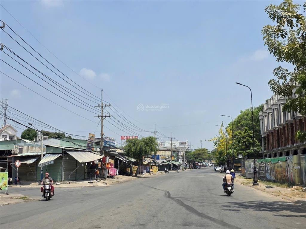 Chủ kẹt bán nhanh nhà trọ 1 lầu an phú 8 phòng thu nhập 13tr/tháng dt 135m2