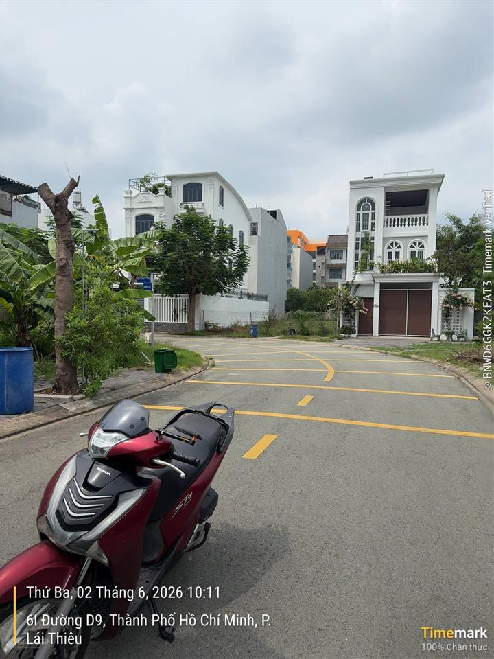 Hiếm! còn sót lại lô đất đẹp trung tâm lái thiêu dt 100m2 ngay sau lotte mart